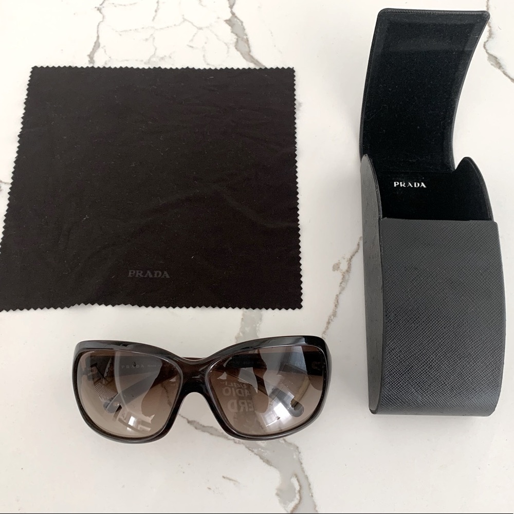 Auth Prada Sunglasses with chrome details